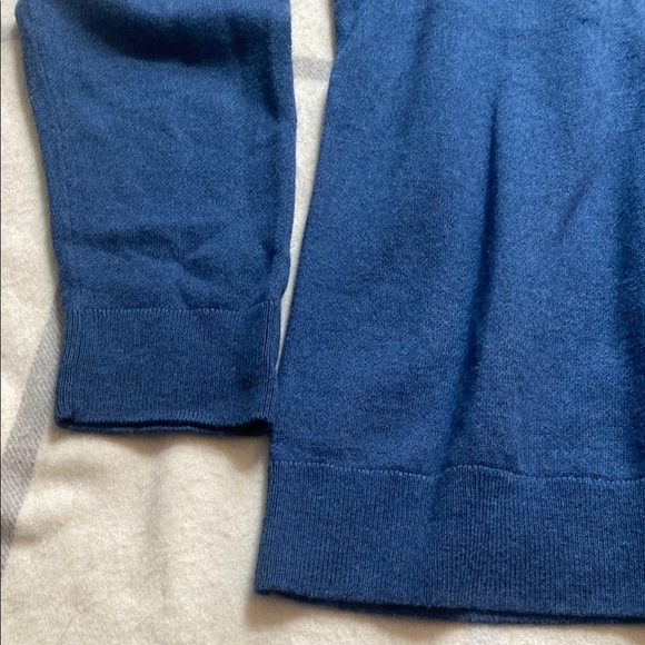 Banana Republic Blue Colorblock Men's Sweater Size Extra Large - Picture 5 of 9